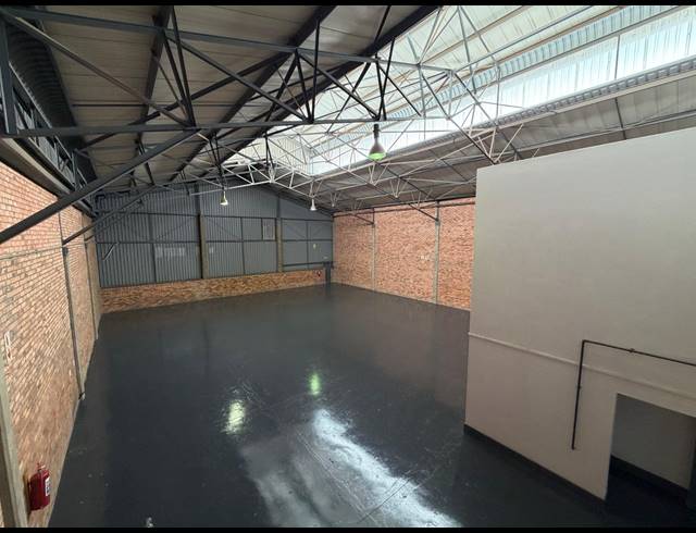 648M² WAREHOUSE TO LET IN RANDJESPARK